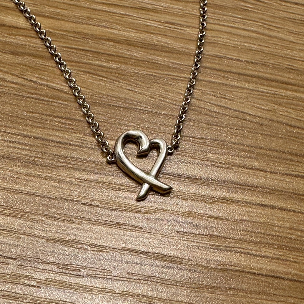 Tiffany &Co. Paloma Picasso loving heart bracelet